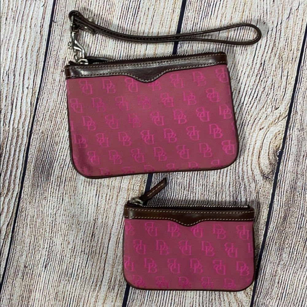 Dooney and Bourke set never used